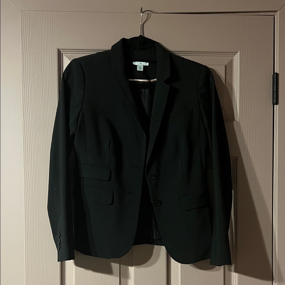 Classic Black Women’s Blazer